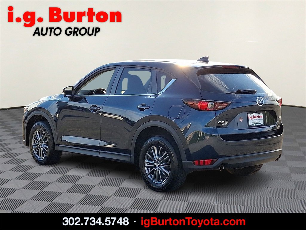 2017 Mazda CX-5 Touring photo 2