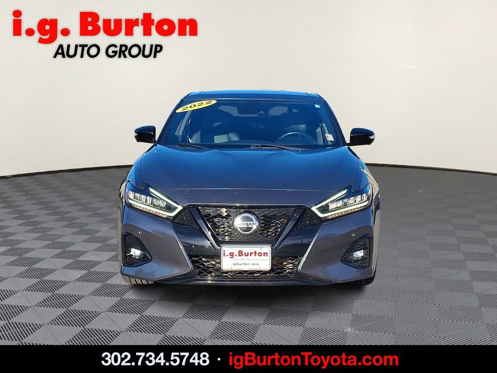 Used 2022 Nissan Maxima SR Sedan