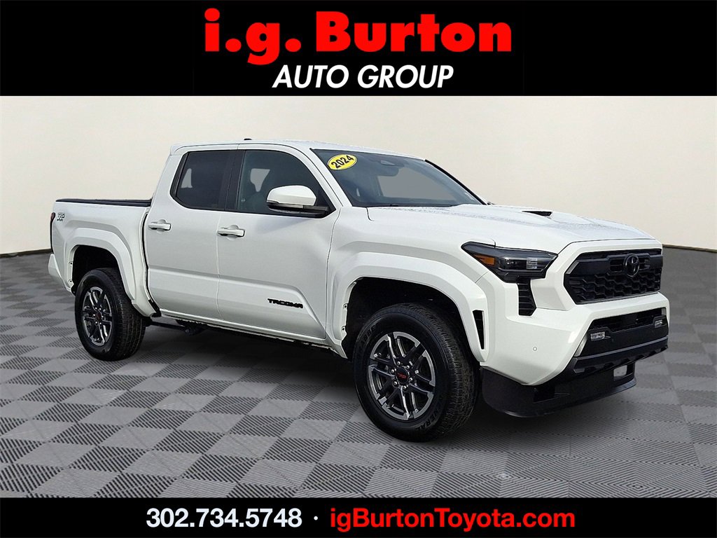 2024 Toyota Tacoma TRD Sport's photo