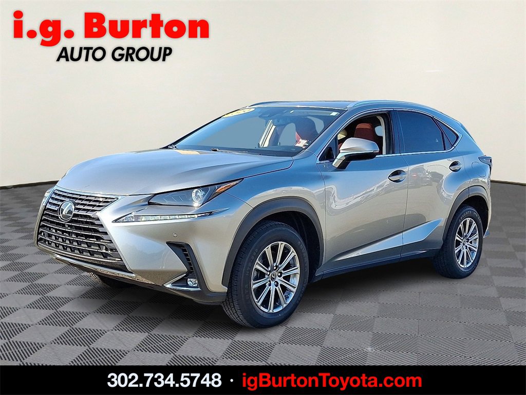 2020 Lexus NX 300 photo 3