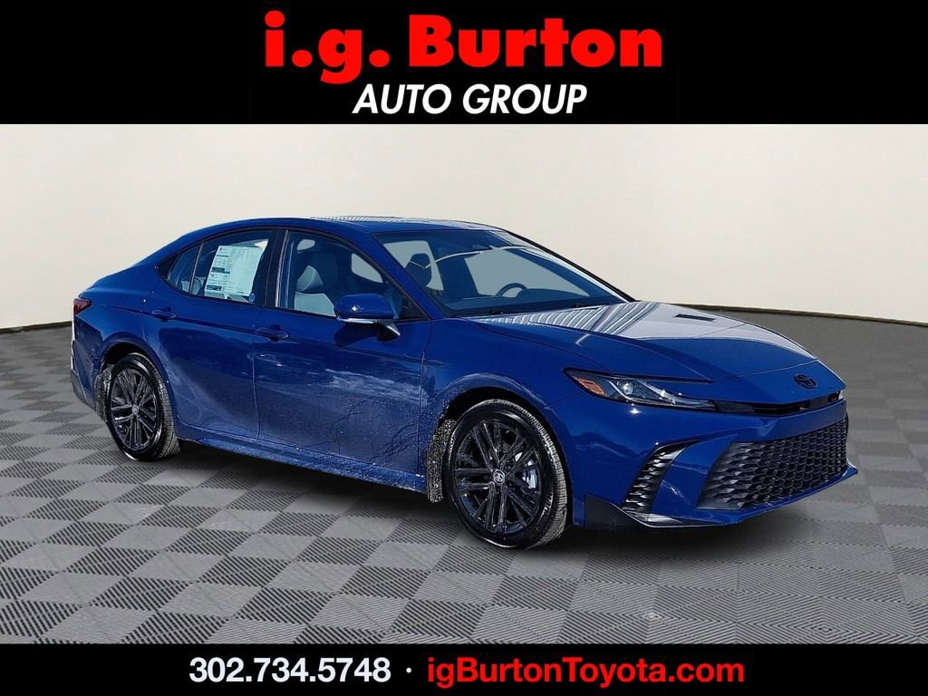 New 2026 Toyota Camry SE Sedan