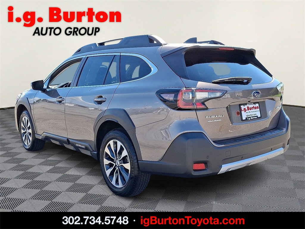 2024 Subaru Outback Limited photo 2