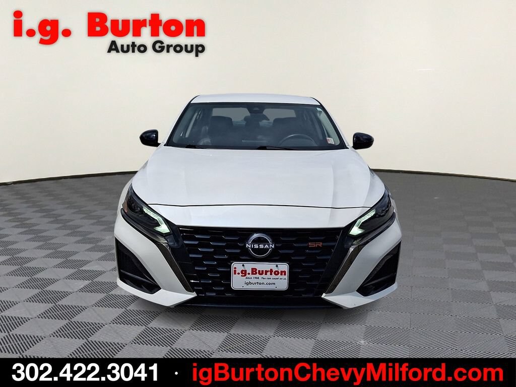 Used 2023 Nissan Altima 2.5 SR Sedan