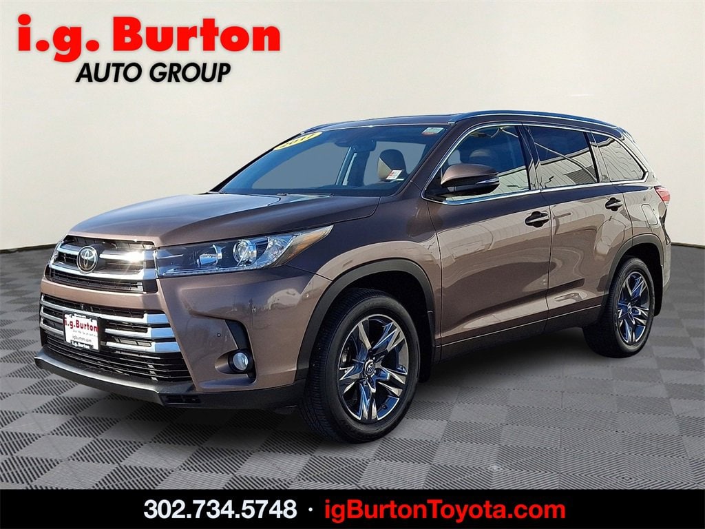 Certified 2017 Toyota Highlander Limited Platinum SUV