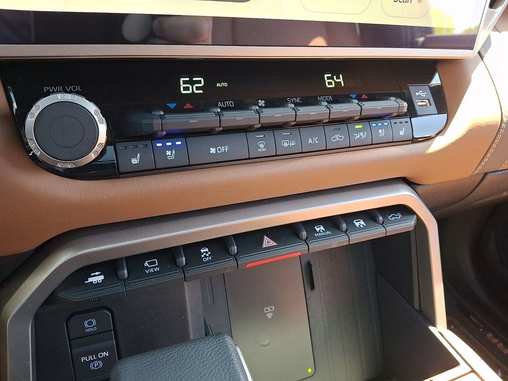 2026 Toyota Tundra 1794 Edition - Photo 12