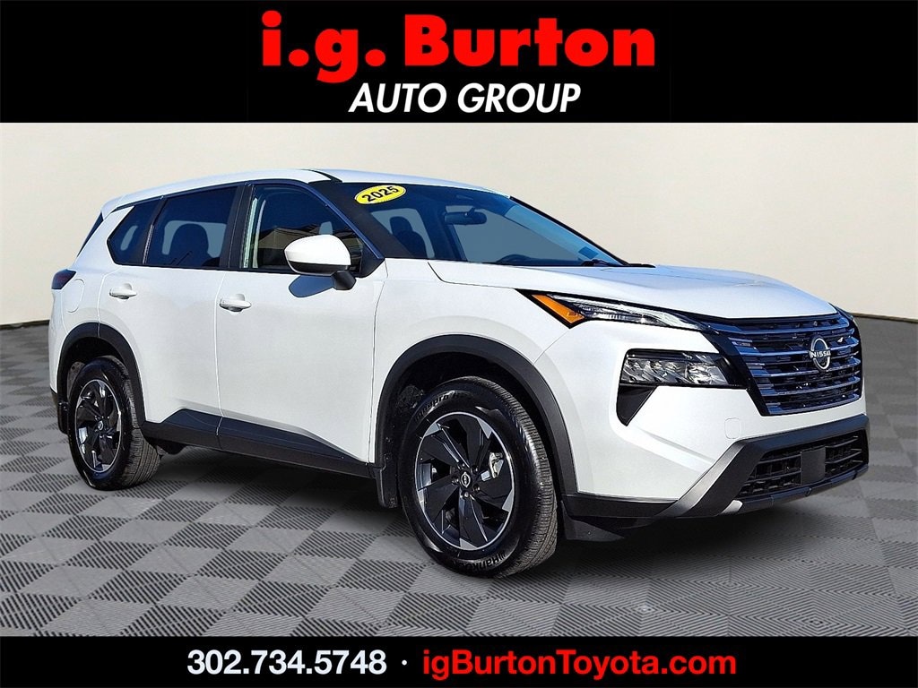 Used 2025 Nissan Rogue SV SUV