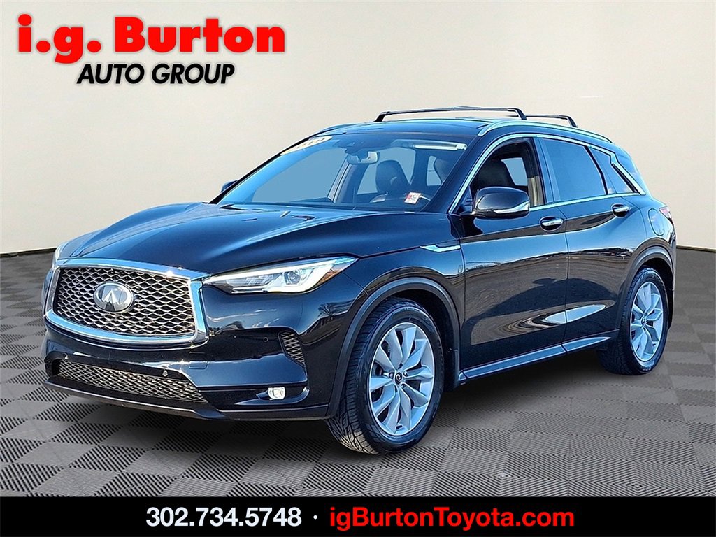 2019 Infiniti QX50 Essential photo 3