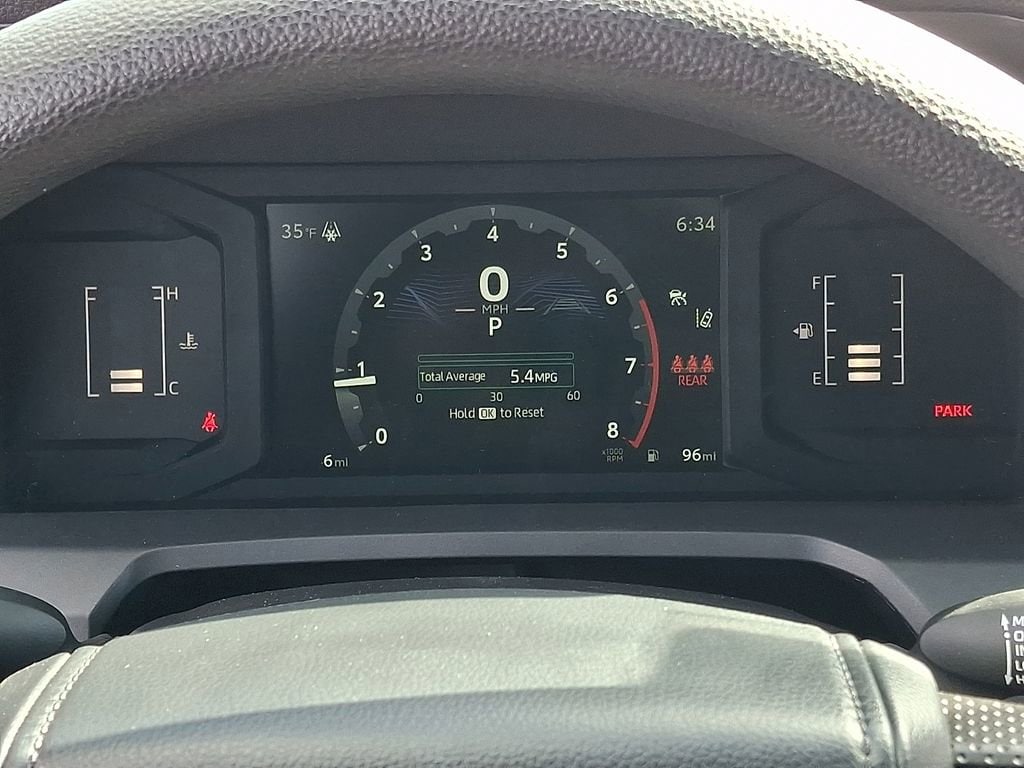 2026 Toyota Tacoma SR5 - Photo 15