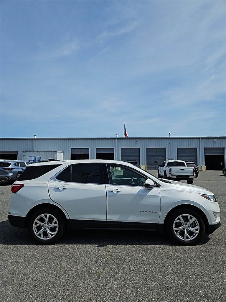 Used 2018 Chevrolet Equinox LT with VIN 2GNAXTEX1J6167250 for sale in Dover, DE