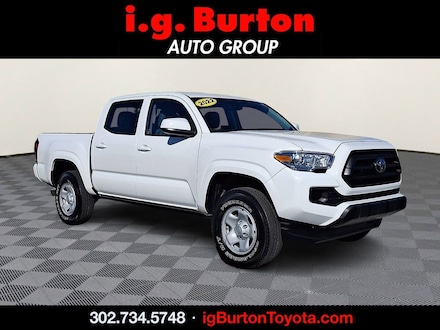 2022 Toyota Tacoma SR Truck Double Cab