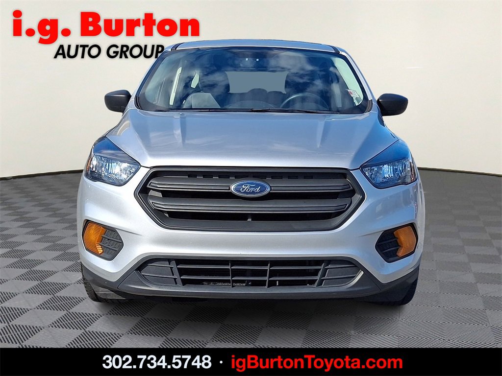 2018 Ford Escape S photo 2