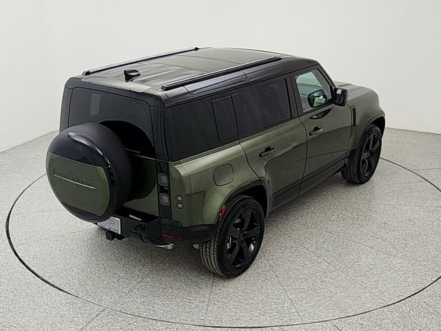 2026 Land Rover Defender X-Dynamic SE - Photo 32
