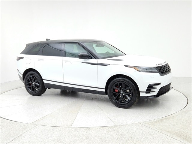2025 Land Rover Range Rover Velar SE photo 3