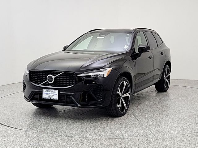 2024 Volvo XC60 Recharge T8 Ultimate Dark Theme eAWD