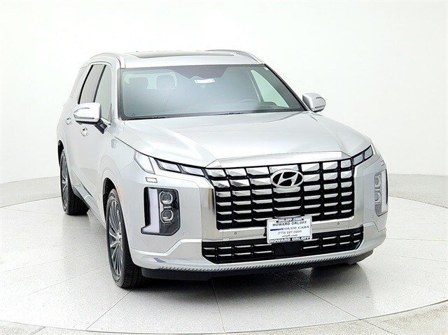 Used 2023 Hyundai Palisade Calligraphy with VIN KM8R7DGE6PU610480 for sale in Chicago, IL