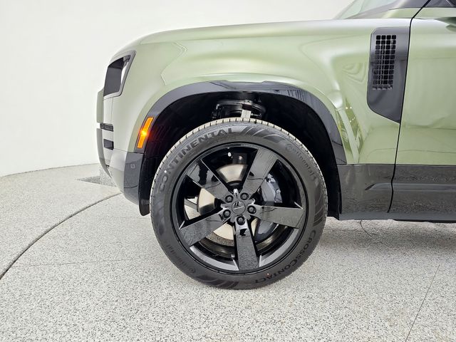 2026 Land Rover Defender X-Dynamic SE - Photo 28