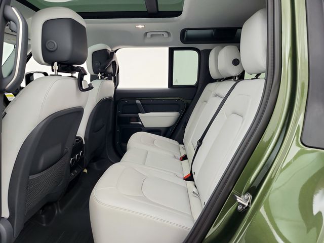 2026 Land Rover Defender X-Dynamic SE - Photo 27