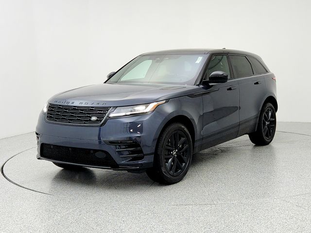 2026 Land Rover Range Rover Velar Dynamic SE's photo