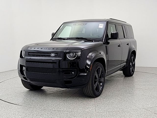 2026 Land Rover Defender 130 X-Dynamic SE P400's photo