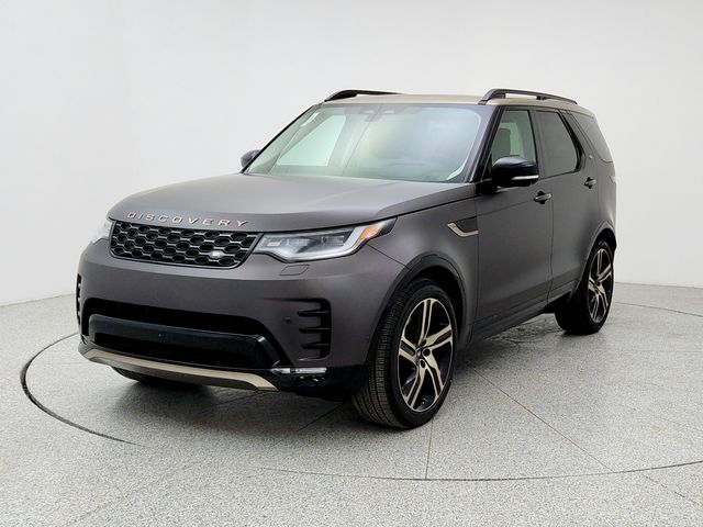 2026 Land Rover Discovery P360 Tempest Edition's photo
