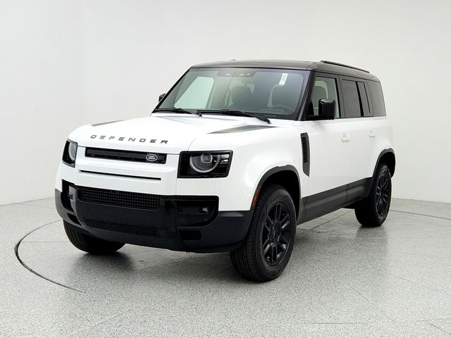 2026 Land Rover Defender S's photo