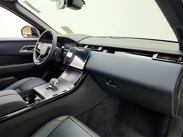 2026 Land Rover Range Rover Velar Dynamic SE - Photo 17
