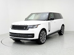 2025 Land Rover Range Rover SE SUV