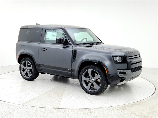 2024 Land Rover Defender 90 Carpathian Edition photo 3