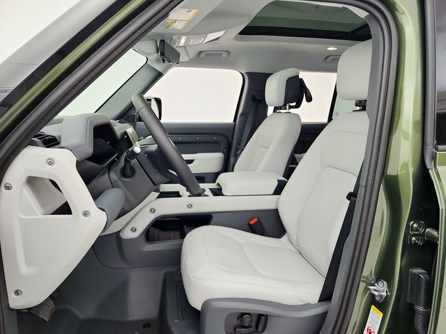 2026 Land Rover Defender X-Dynamic SE - Photo 20