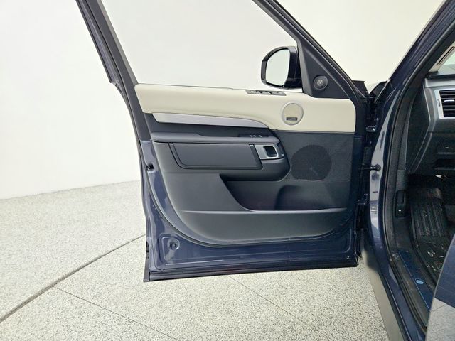 2026 Land Rover Discovery Gemini Edition - Photo 27