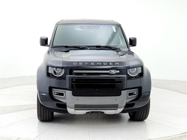 2024 Land Rover Defender 90 Carpathian Edition photo 2