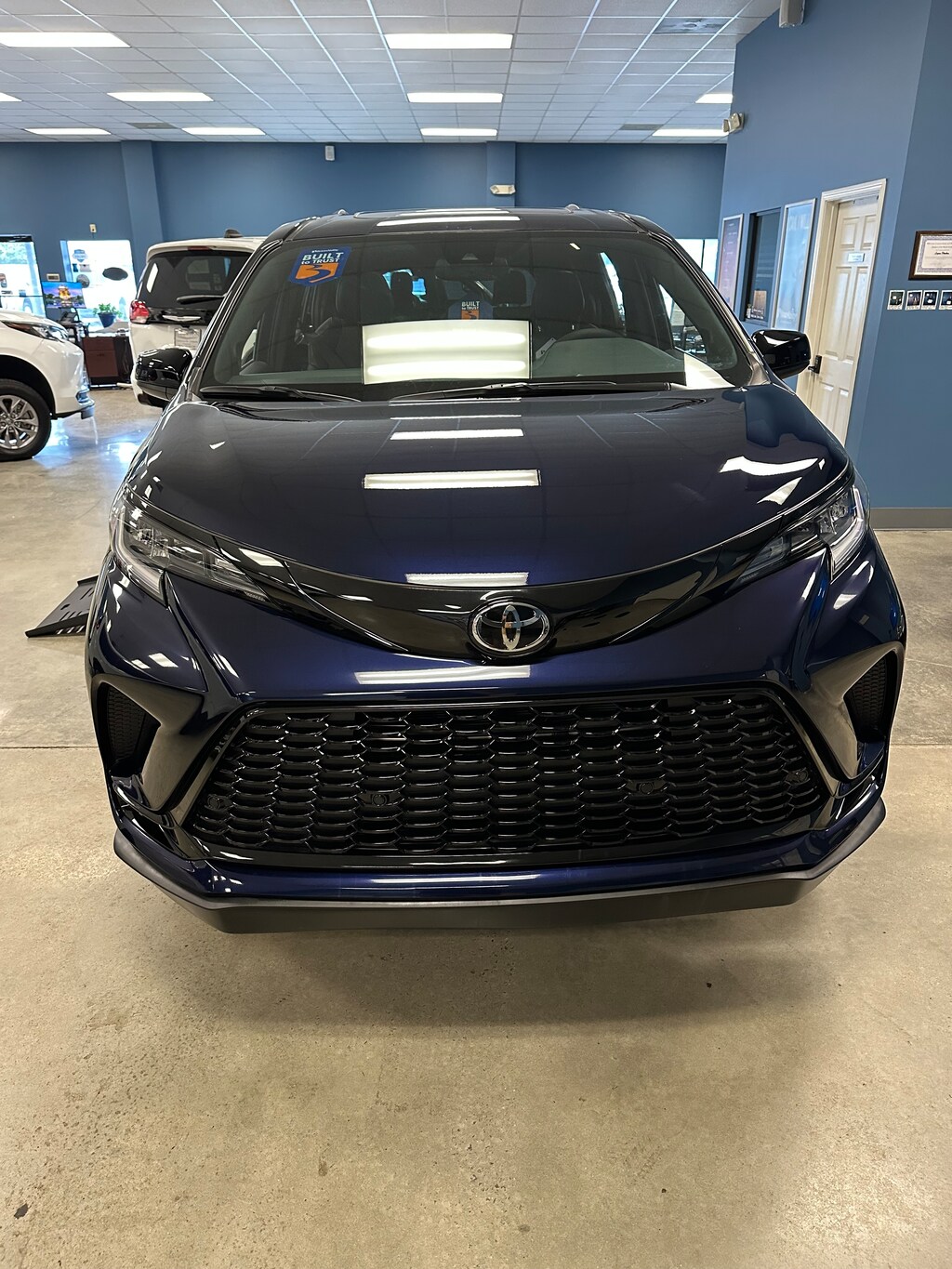 New 2026 Toyota Sienna XSE 7 Passenger Van Passenger Van