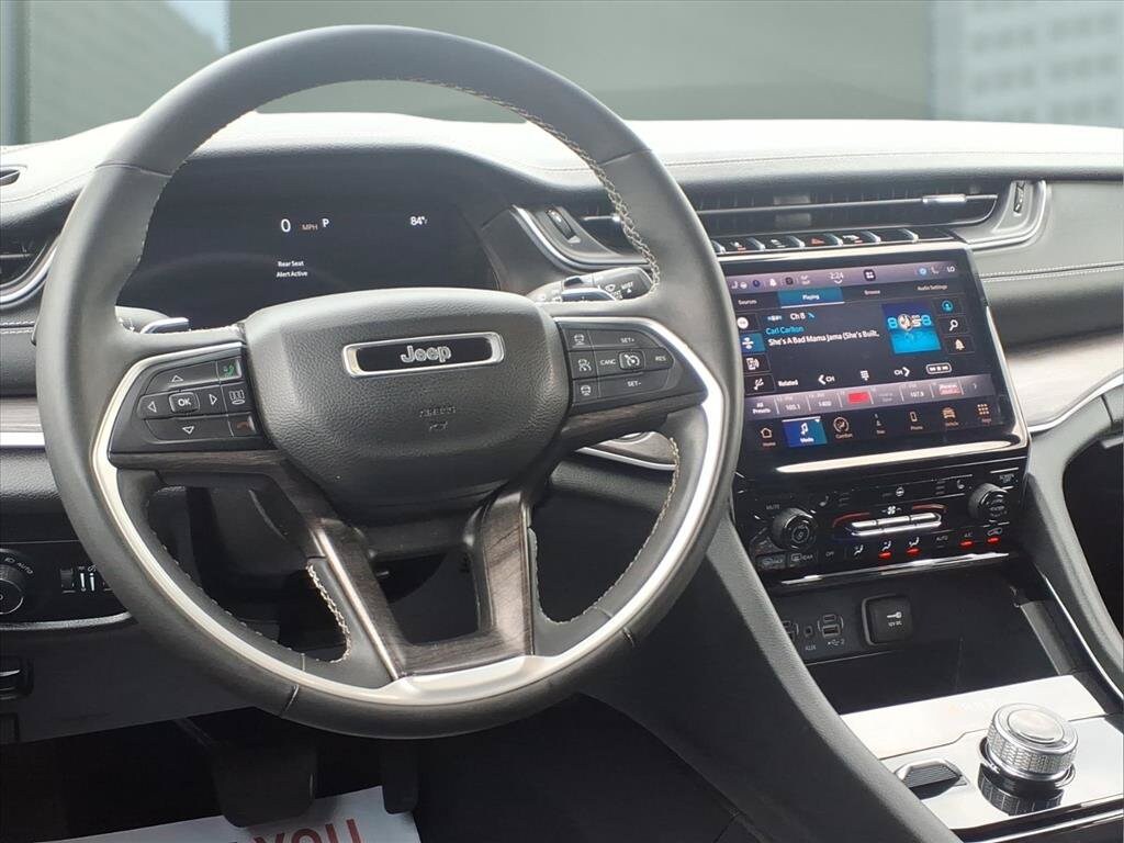 Used 2023 Jeep Grand Cherokee Limited SUV