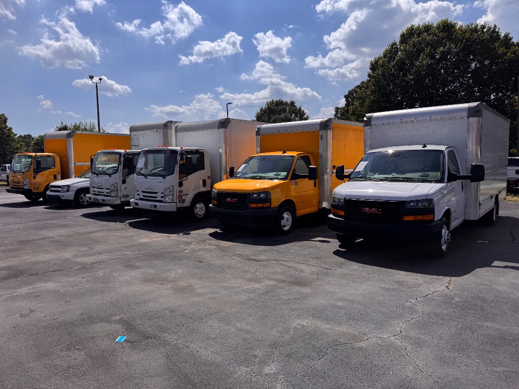 Used 2021 Isuzu NPR-HD