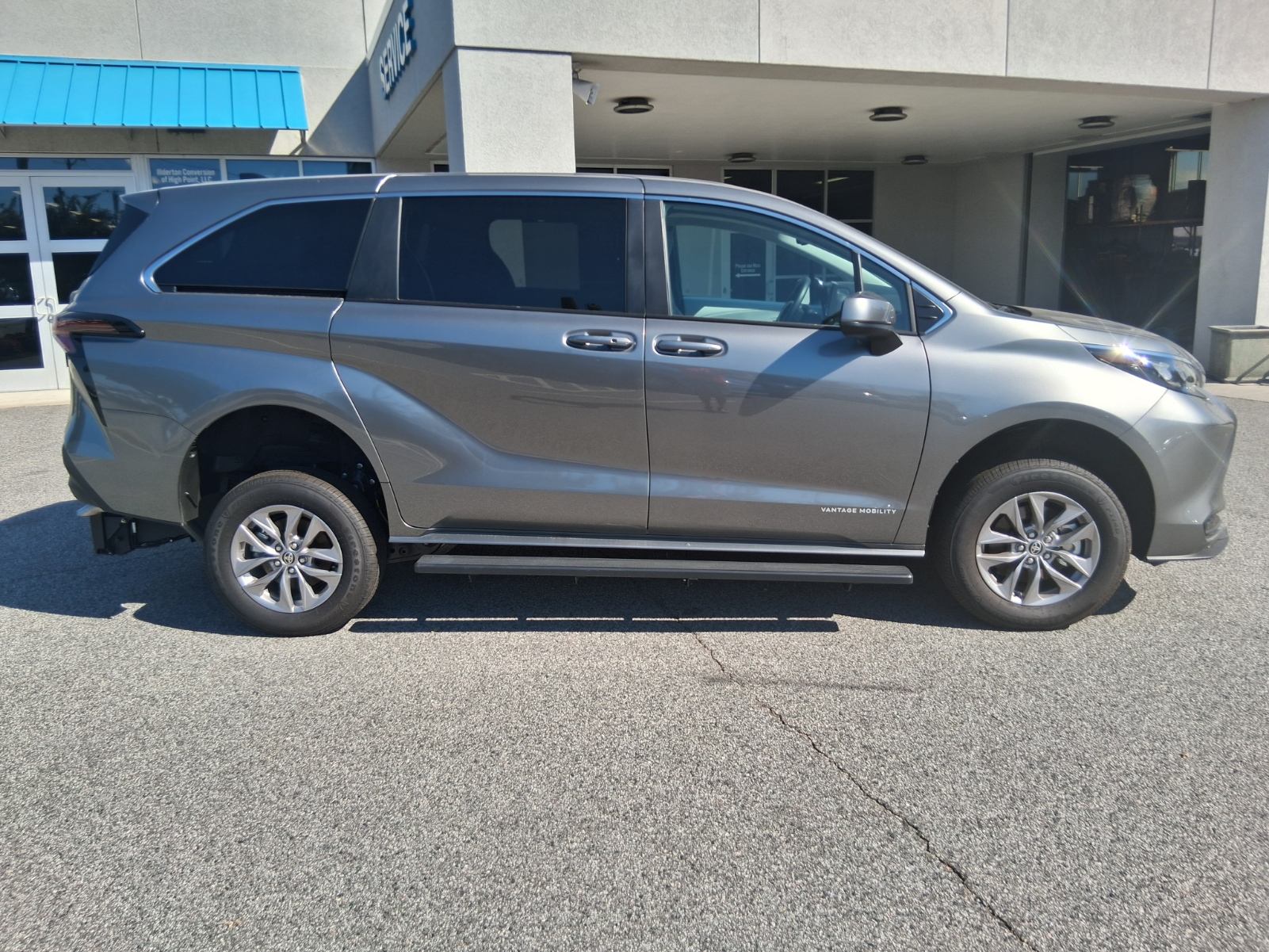 Toyota Sienna