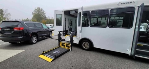 2023 Ford E-Series Cutaway Base - Photo 18