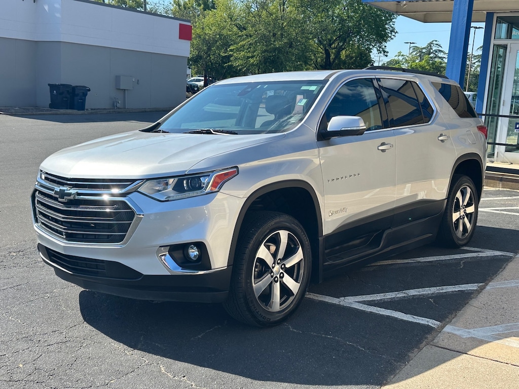 Used 2021 Chevrolet Traverse LT Leather SUV