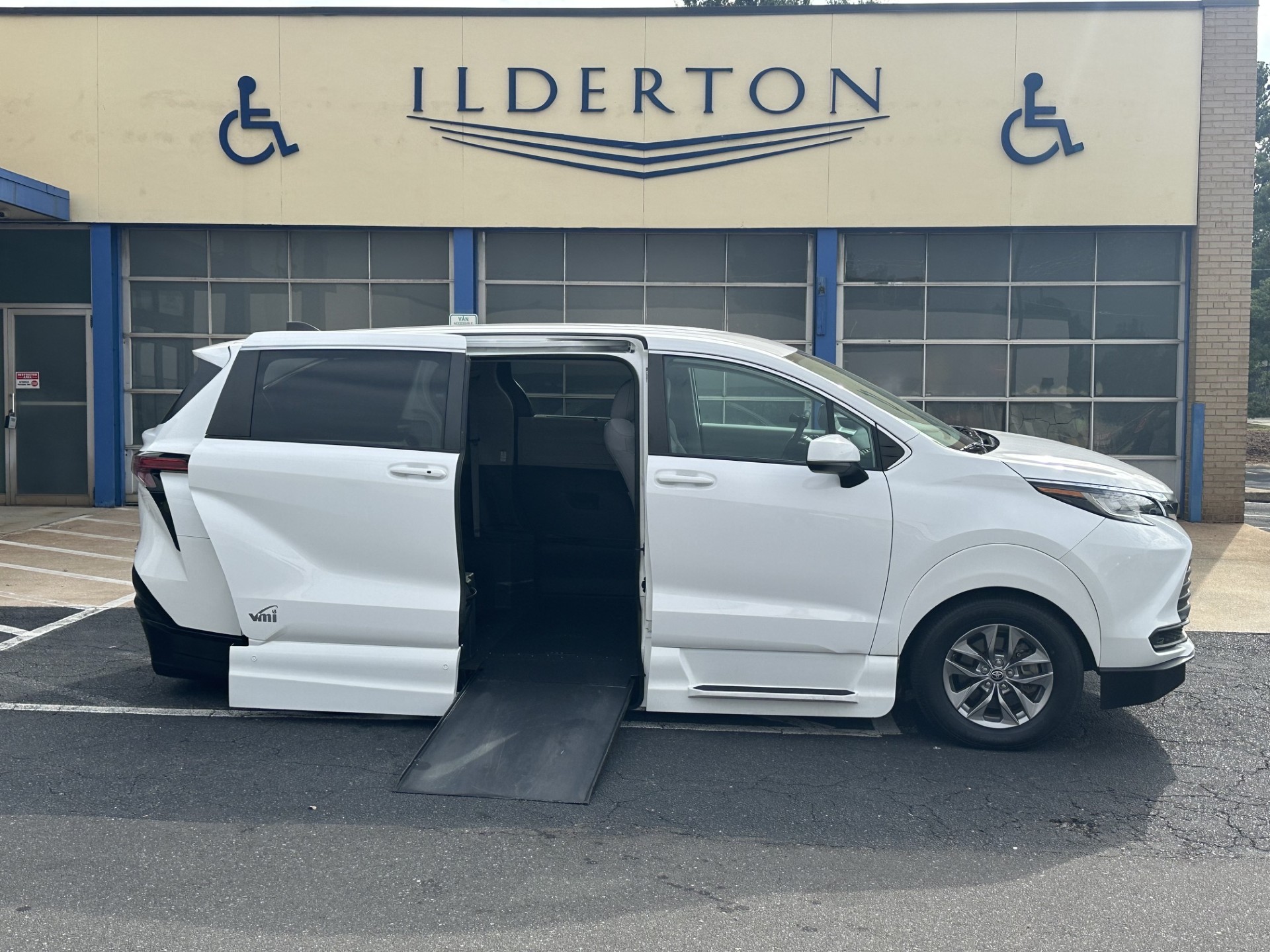 2022 Toyota Sienna
