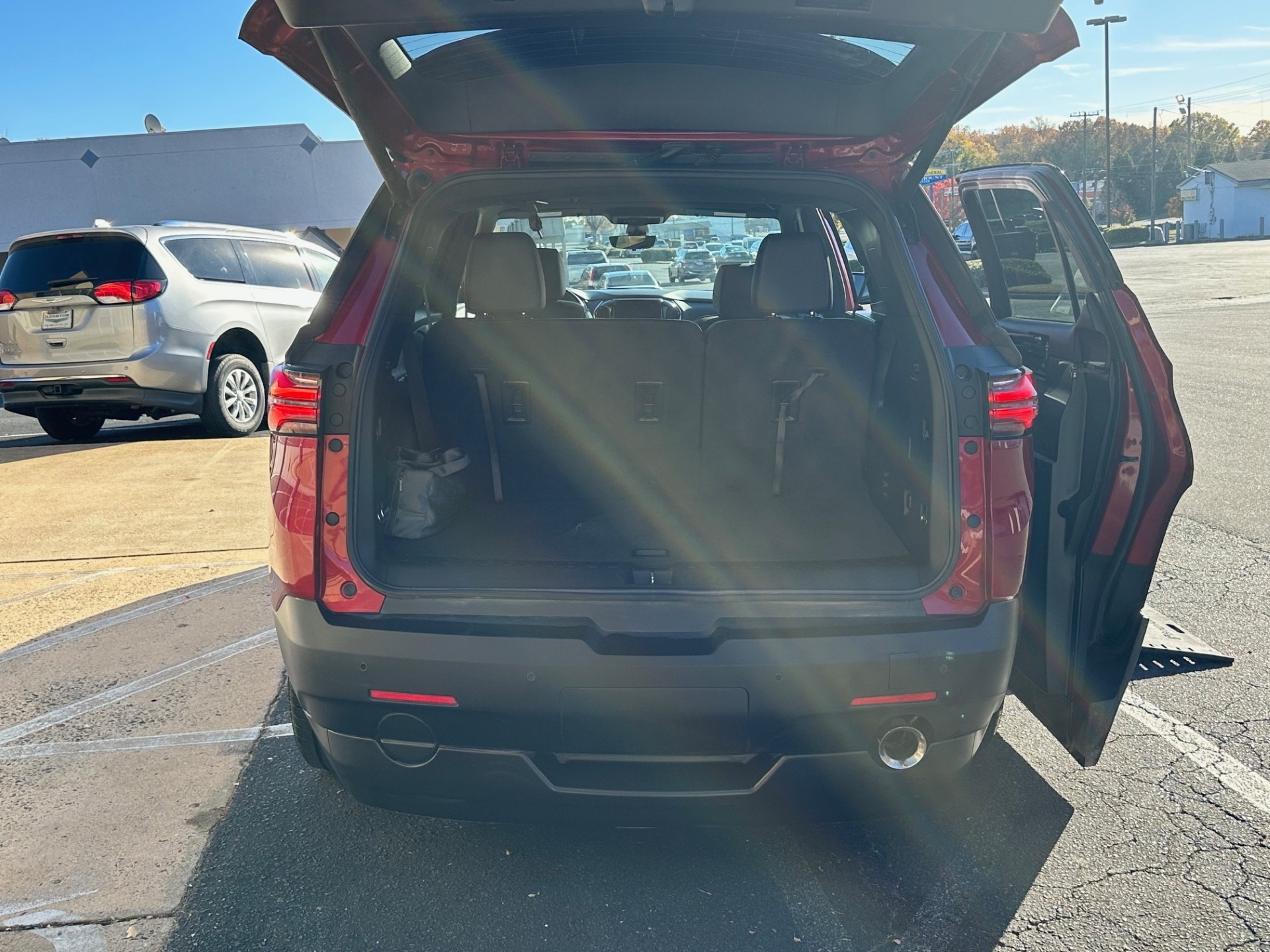 2022 Chevrolet Traverse RS - Photo 8