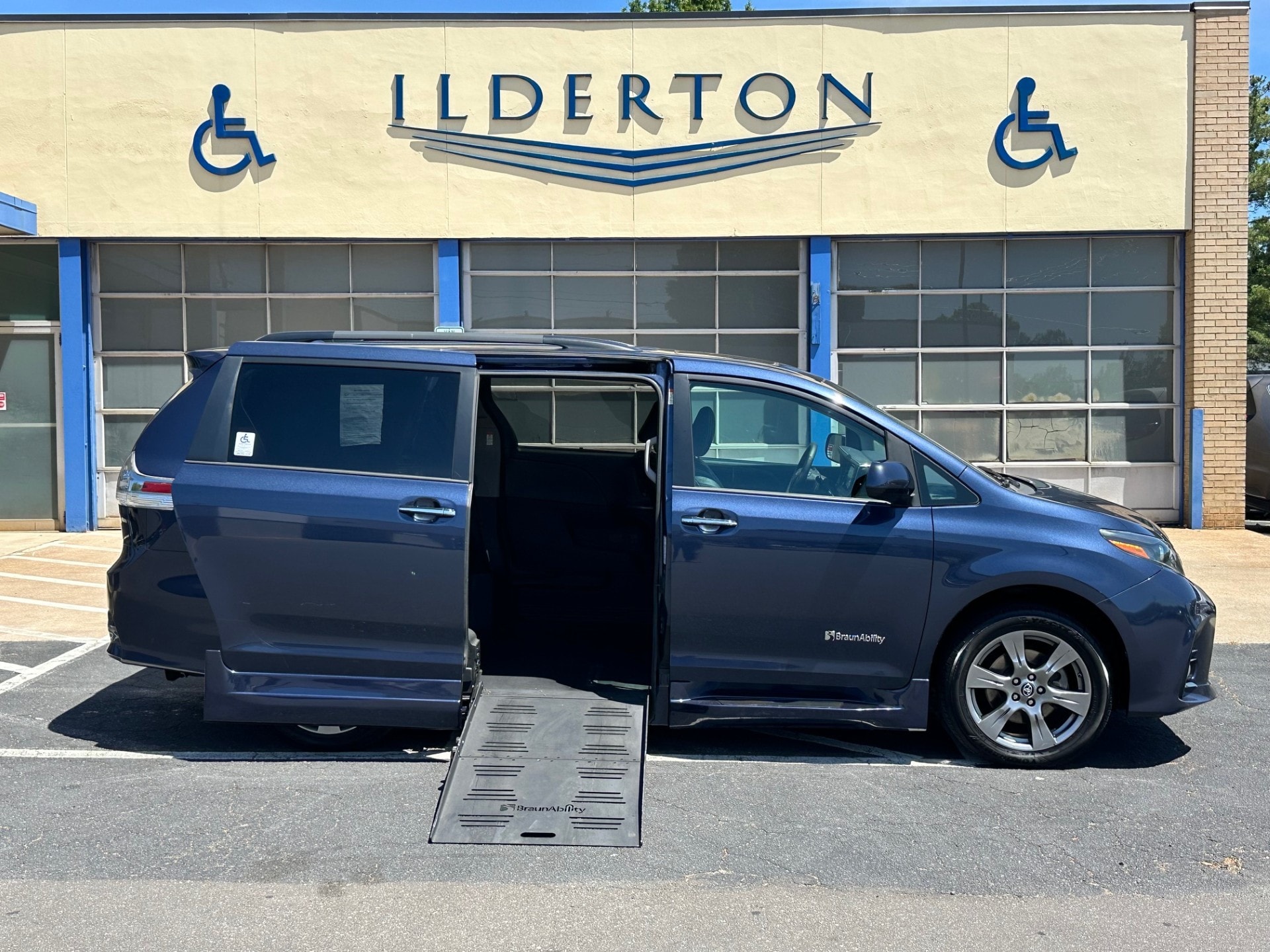 2018 Toyota Sienna