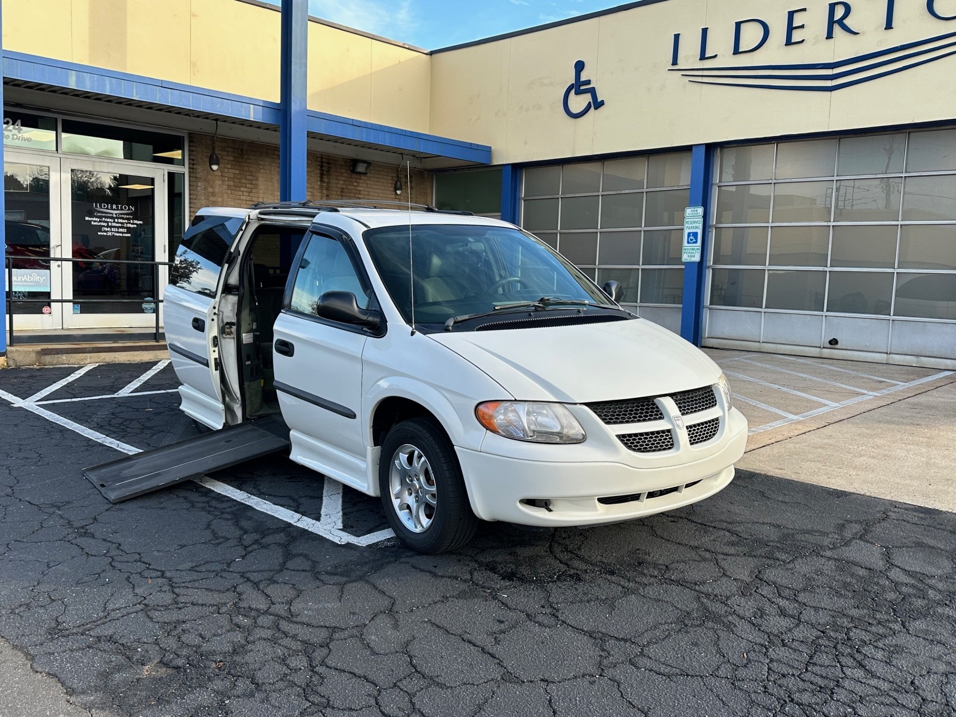 Used 2004 Dodge Grand Caravan SE with VIN 1D4GP24R94B596303 for sale in Asheville, NC