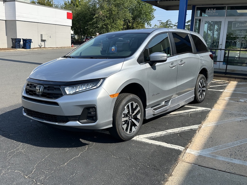 New 2026 Honda Odyssey EX-L Van Passenger