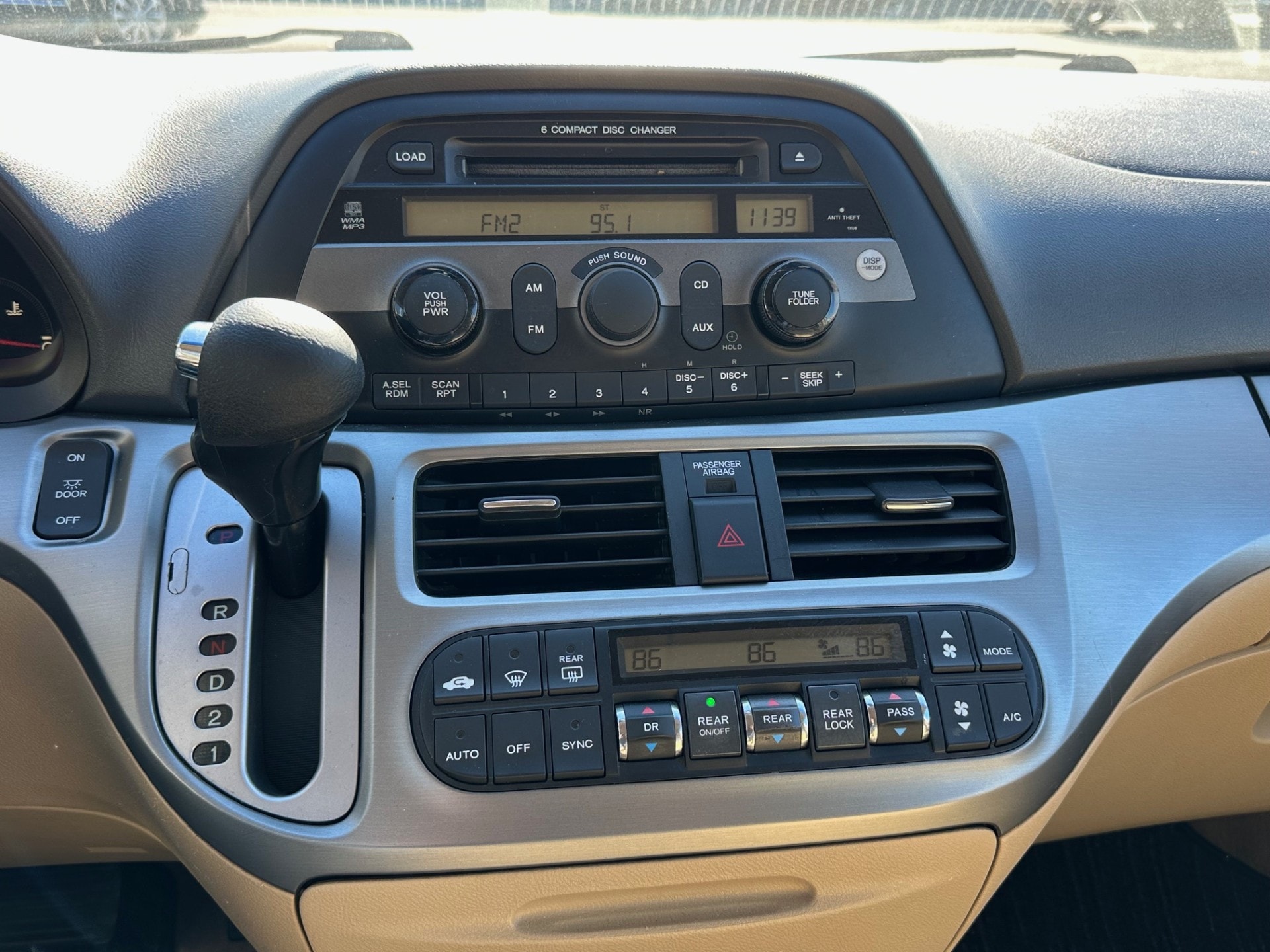 2008 Honda Odyssey EX - Photo 14