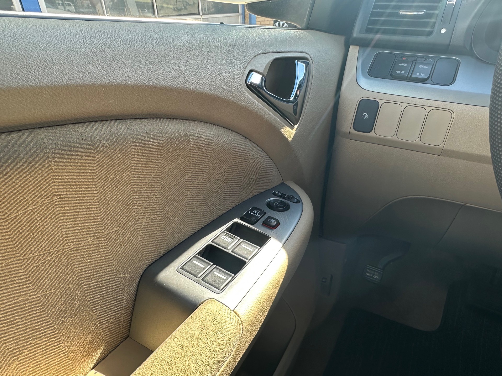 2008 Honda Odyssey EX - Photo 17