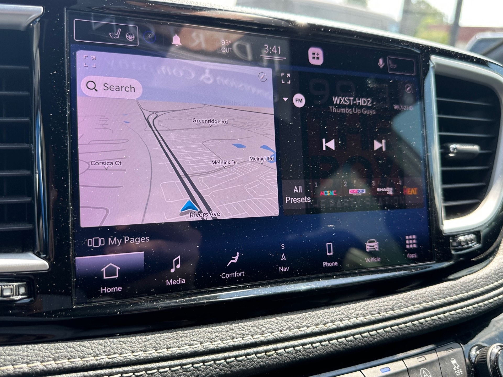 2021 Chrysler Pacifica Touring L - Photo 17