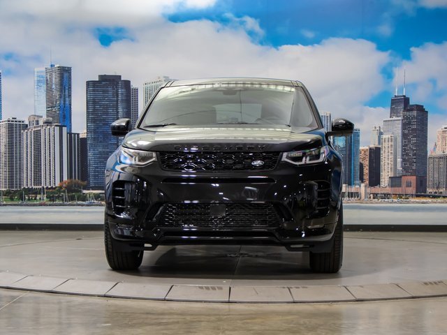 2025 Land Rover Discovery Sport Dynamic SE photo 3
