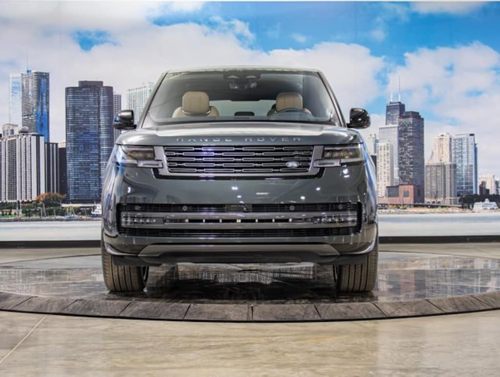 New 2026 Land Rover Range Rover SE SUV