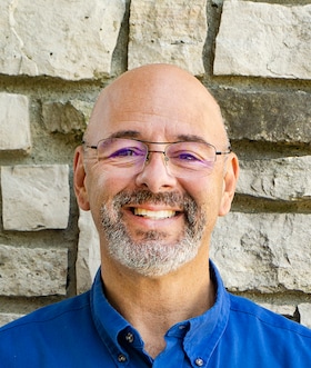 Staff member Lee Brownstein from ID_56ecf4372a38