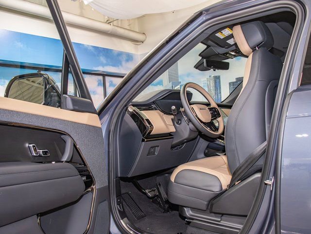 new 2026 Land Rover Range Rover Sport car, priced at $104,105