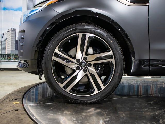 new 2026 Land Rover Discovery car, priced at $88,356